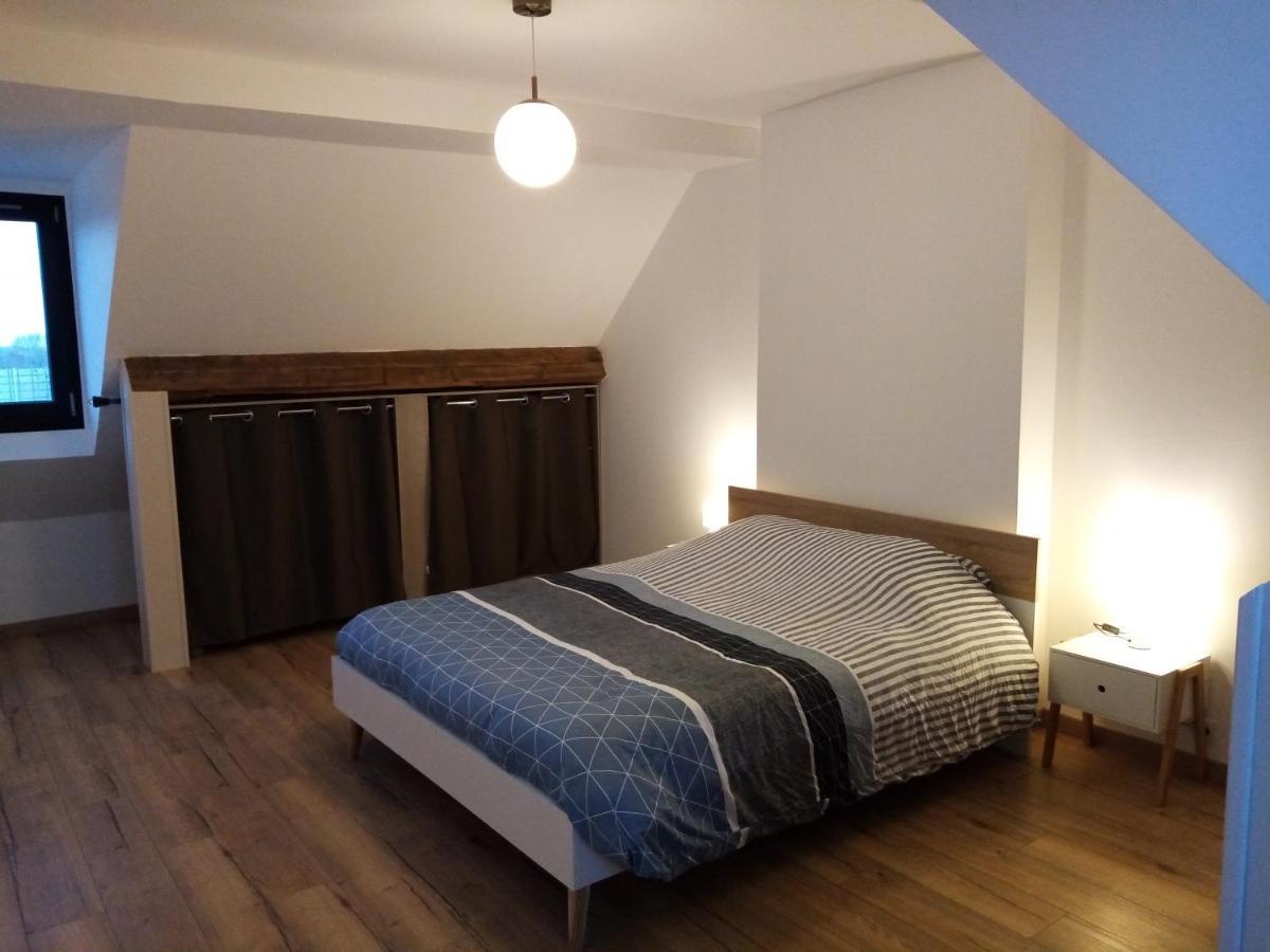 Vendeville Duplex Agreable Et Spacieux 3 Chb Dont 1 Communicante מראה חיצוני תמונה